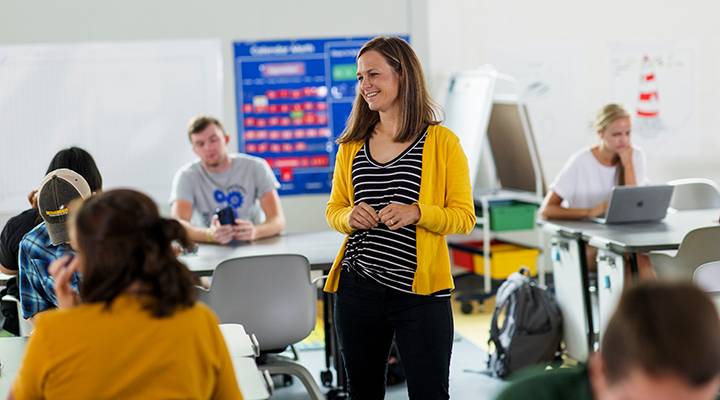 A WSC faculty member teaches in an education classroom