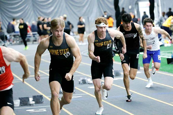 Track sprinters at WSC