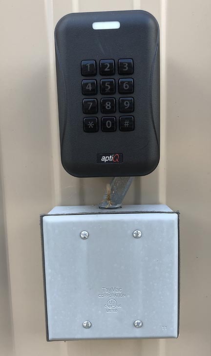 Door 16 card reader