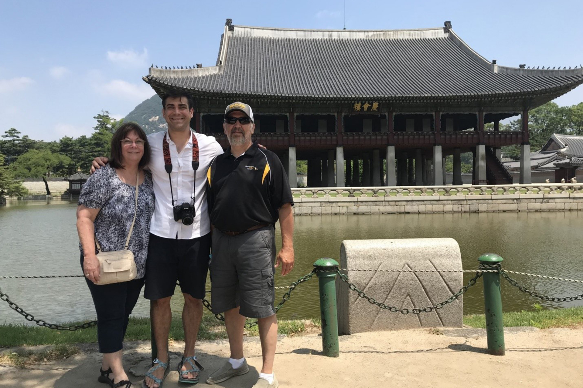 Bren Vander Weil and his parents