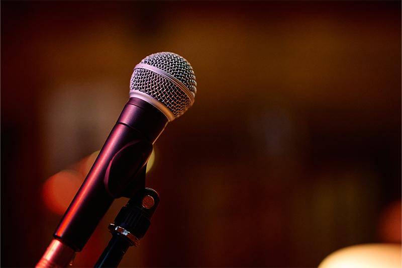 Microphone