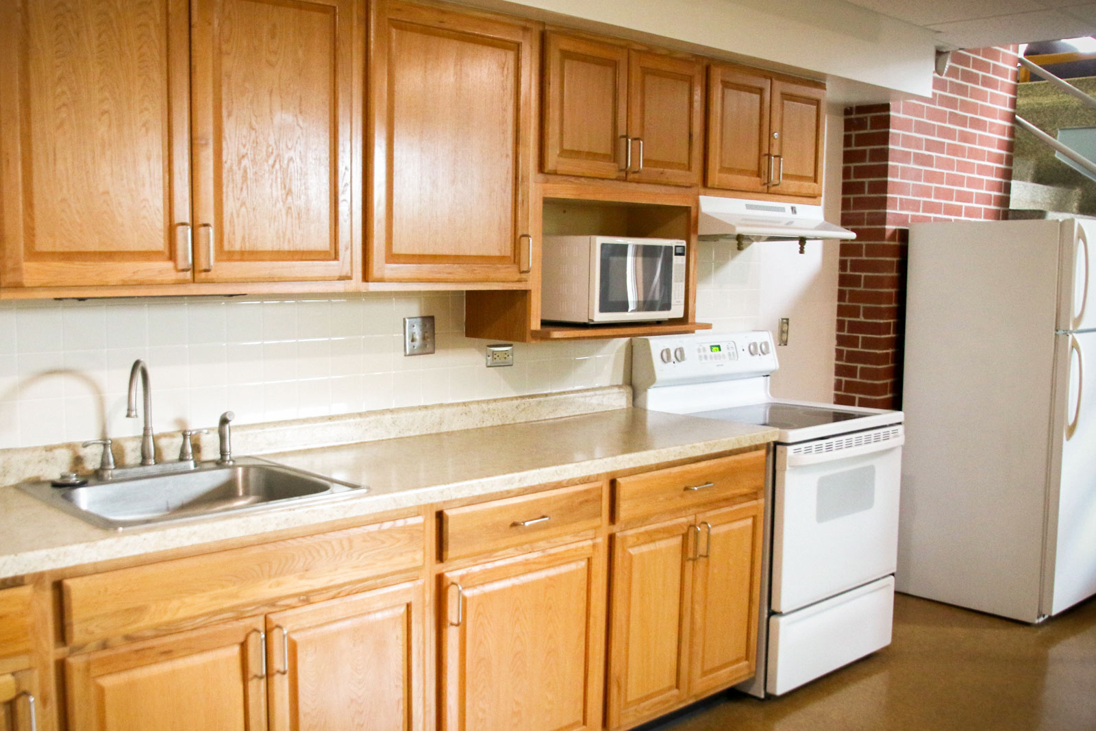 Anderson Hall community kitchen