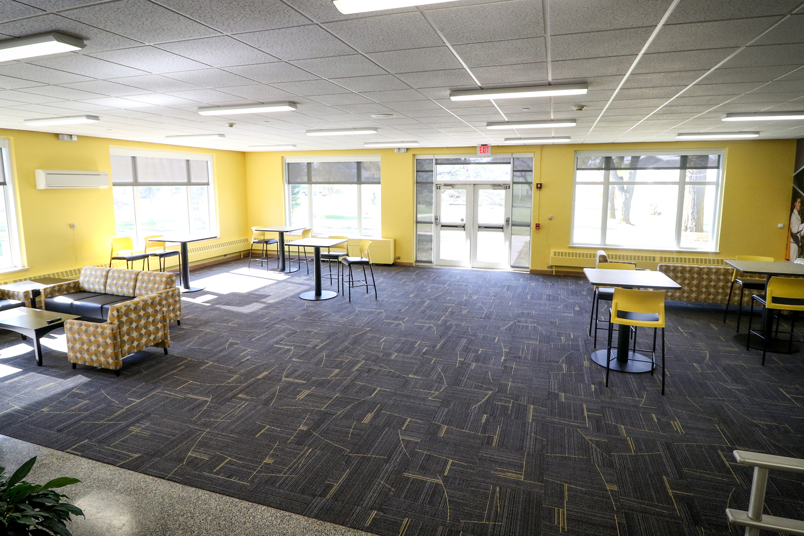 Main floor lobby of Anderson Hall