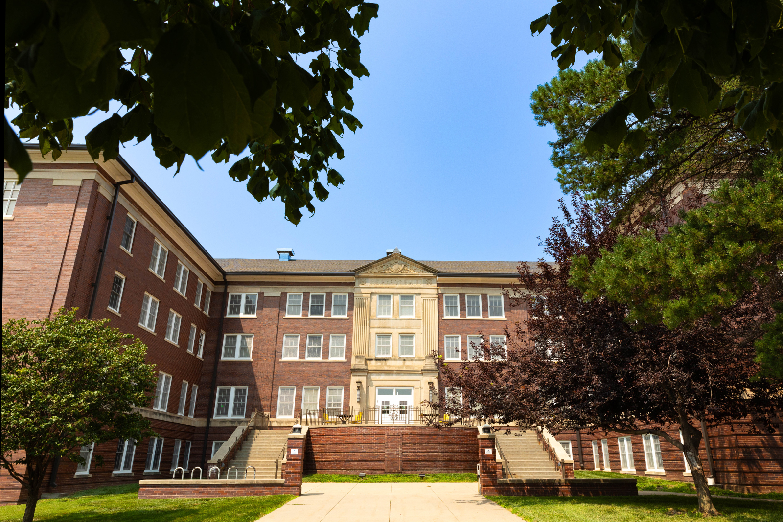 Neihardt Hall