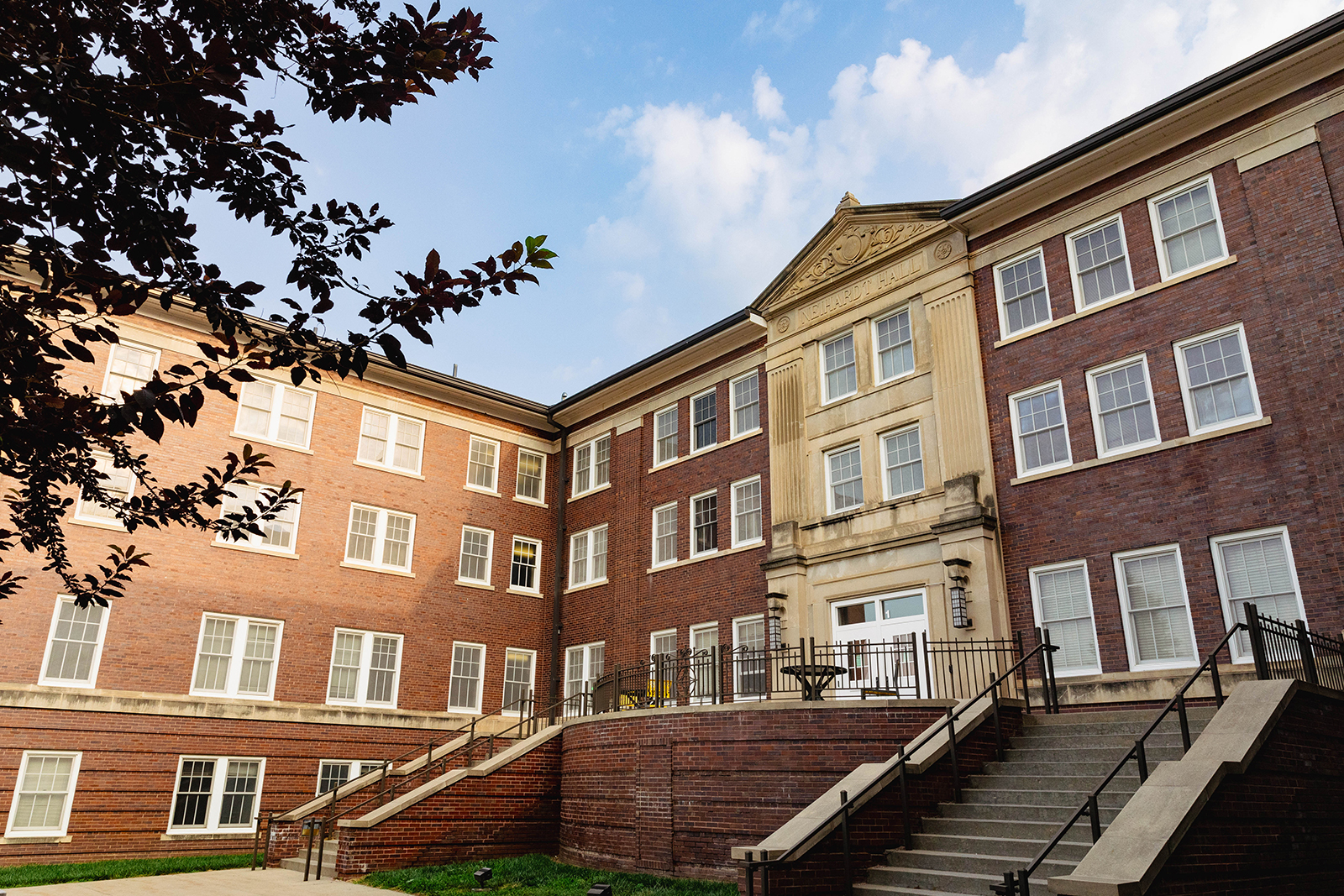 Neihardt Hall