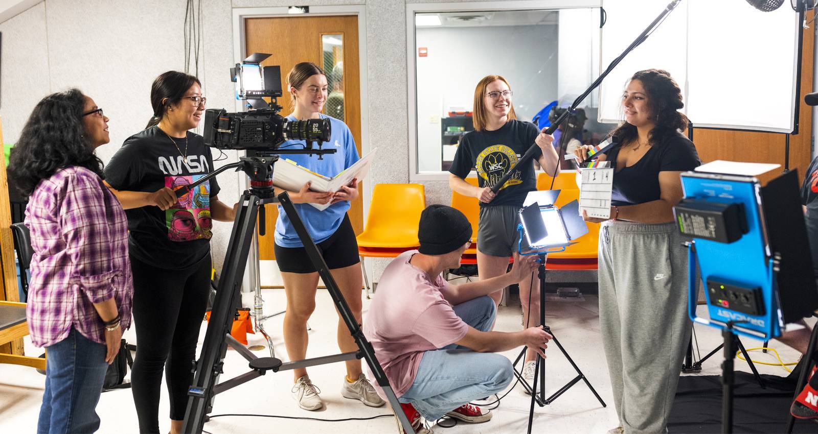 Film students at Wayne State work on set