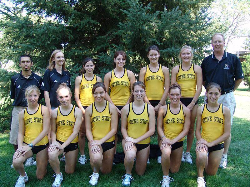 2006 women's cross country team