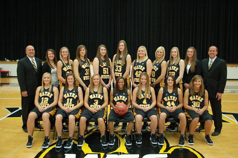 2011-12 women's basketball team