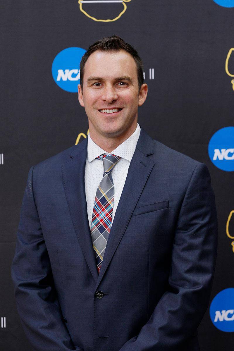 Dustin Jones