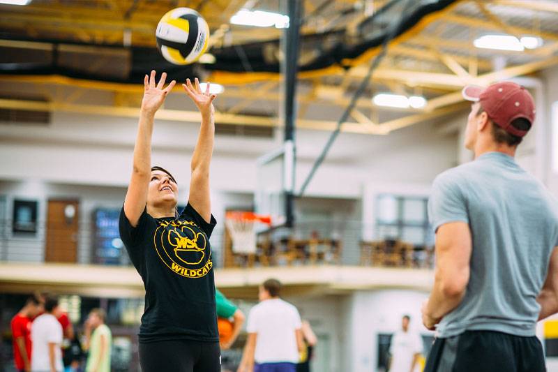 Health and PE students work together in the rec center at WSC