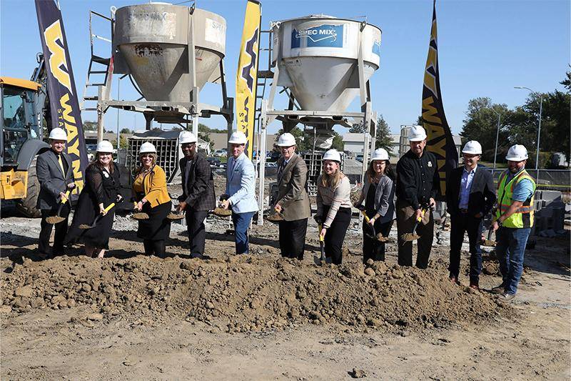 Photo of WSC administration breaking ground for Stearns Hall