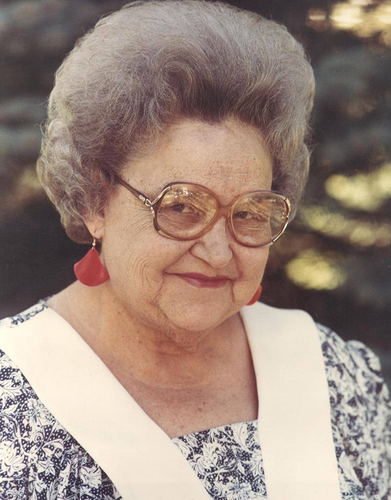 Roberta "Mom" Welte