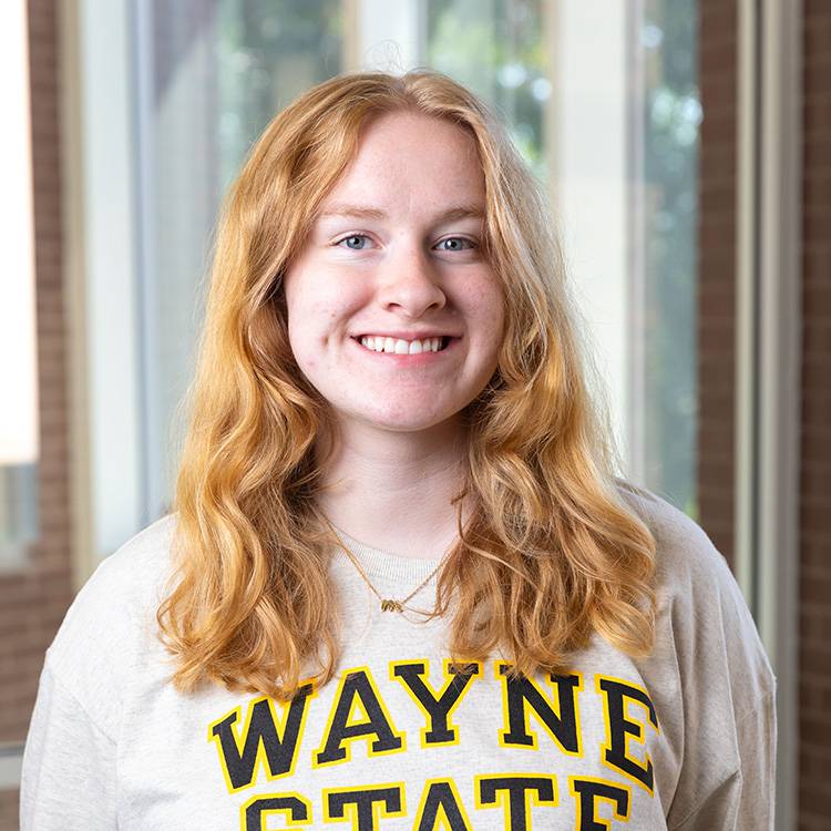 Tutor Maggie Svec