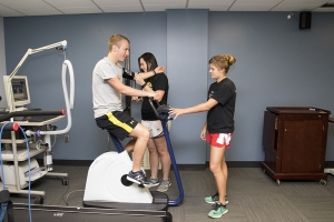HHPS Performance Lab - Conducting a fitness test on the Lode Bike